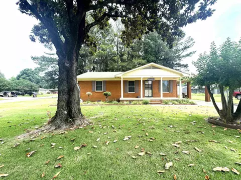 1258 Ouida St, Wynne, AR 72396