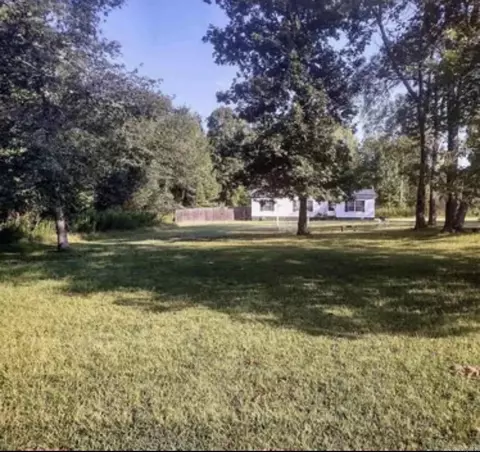 11 Leon Ln, Conway, AR 72032