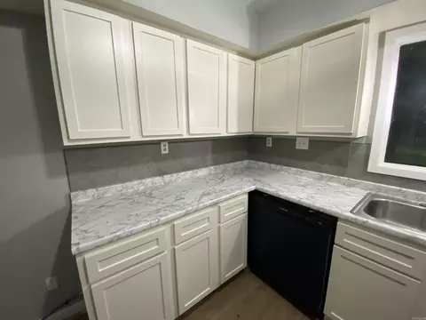 Kitchen - 208 Ada Dr, Trumann, AR 72472 photo 3 of 4