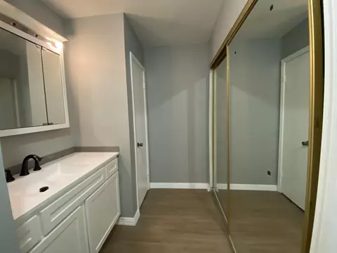 Bath - 208 Ada Dr, Trumann, AR 72472 photo 1 of 6