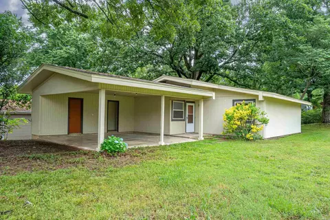 221 Delaware St, Hot Springs, AR 71901