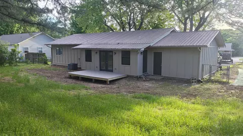 Other - 404 Maple Dr, Mountain View, AR 72560 photo 2 of 6