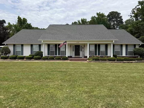 1113 W Holland, White Hall, AR 71602