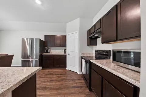 Entry Way - 23 Erwin Dr, Austin, AR 72007 photo 3 of 12