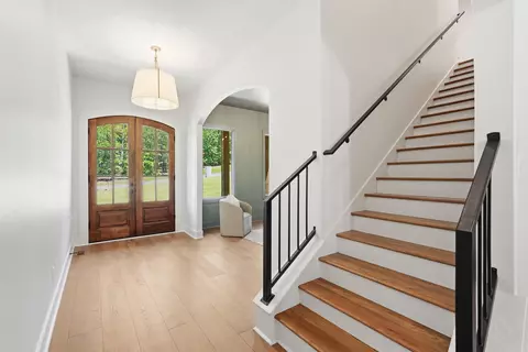 Entry Way - 17105 Valley View Loop, Roland, AR 72135 photo 2 of 4