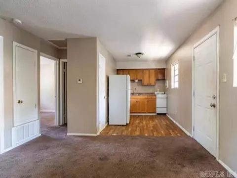 Living - 818 W 28th Ave, Pine Bluff, AR 71603 photo 1 of 3