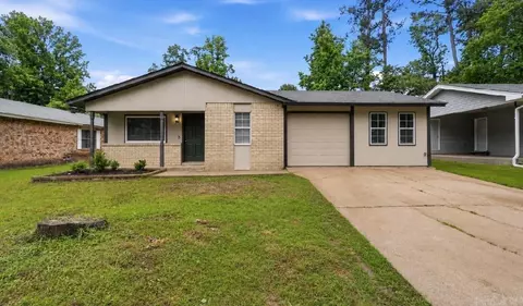 10 Brookway Ln, Sherwood, AR 72120