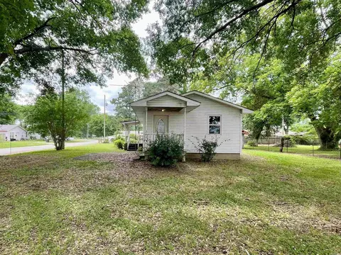 245 Birch St, Trumann, AR 72472