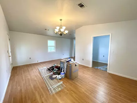 Living - 245 Birch St, Trumann, AR 72472 photo 2 of 4