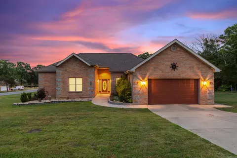 1701 Inverness Dr, Mountain Home, AR 72653