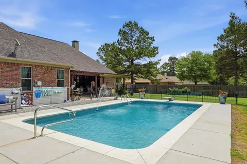 Exterior - 5603 Shore Dr, Hensley, AR 72065 photo 14 of 15