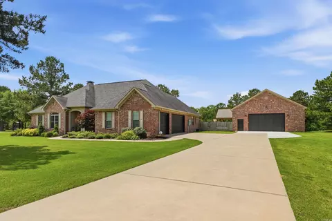 Exterior - 5603 Shore Dr, Hensley, AR 72065 photo 9 of 15