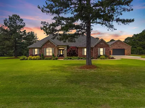 Exterior - 5603 Shore Dr, Hensley, AR 72065 photo 2 of 15