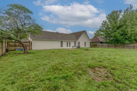 Exterior - 504 Honeysuckle Ln, Trumann, AR 72472 photo 8 of 10