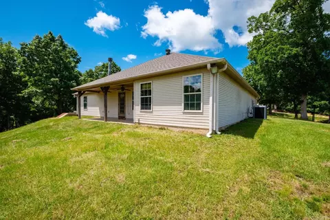 Exterior - 4951 Dixie Ln, Benton, AR 72019 photo 4 of 6