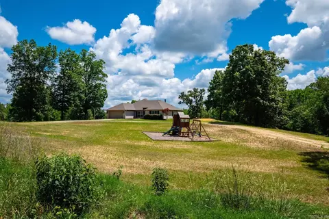 Exterior - 4951 Dixie Ln, Benton, AR 72019 photo 5 of 6