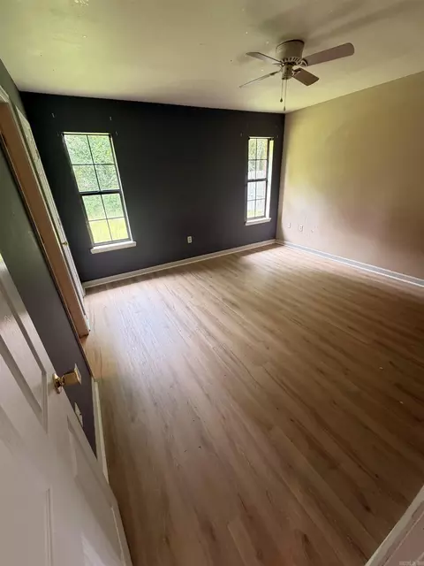 Bedroom - 2575 Winchester Dr, Conway, AR 72032 photo 6 of 7