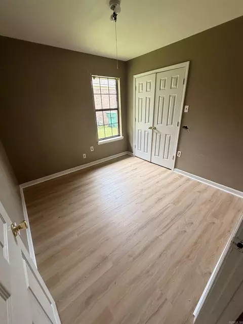 Bedroom - 2575 Winchester Dr, Conway, AR 72032 photo 4 of 7