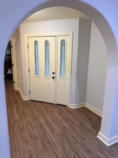Entry Way - 252 J Lynne Dr, Mountain View, AR 72560 photo 1 of 4