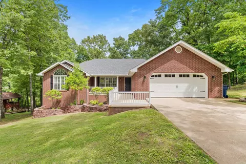 96 Woodcreek Ct, Mountain Home, AR 72653