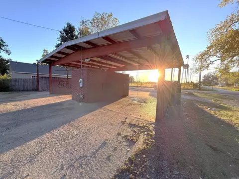 853 Bailey, Earle, AR 72331 photo 4