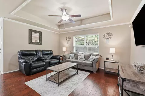 Living - 2700 Brighton Pl, Benton, AR 72015 photo 1 of 3