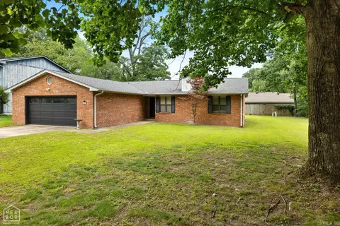 3208 Turtle Crk, Jonesboro, AR 72404