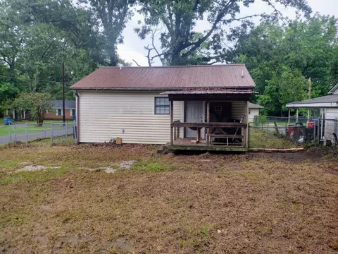 Exterior - 1027 Jefferson St, Malvern, AR 72104 photo 3 of 4