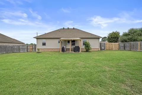 Exterior - 143 Lloyd Henderson Rd, Beebe, AR 72012 photo 4 of 6