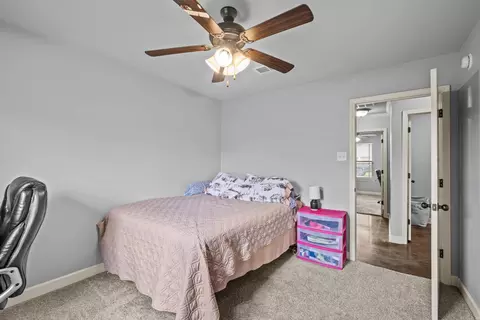 Bedroom - 143 Lloyd Henderson Rd, Beebe, AR 72012 photo 4 of 4