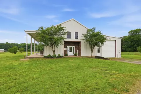 11 Hillard Ln, Greenbrier, AR 72058