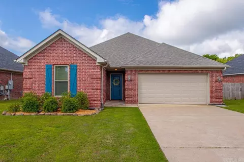 131 Vienne Pl, Maumelle, AR 72113