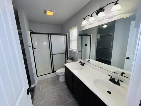 Bath - 103 Sunflower Ln, Beebe, AR 72012 photo 1 of 4