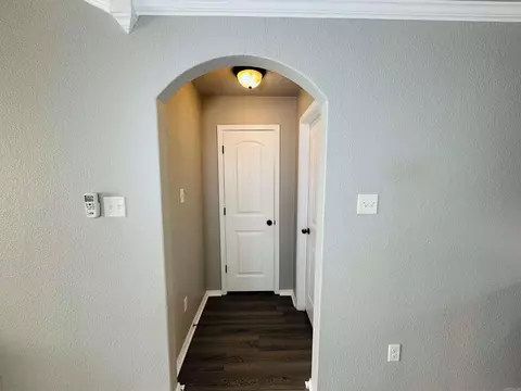 Entry Way - 103 Sunflower Ln, Beebe, AR 72012 photo 1 of 3
