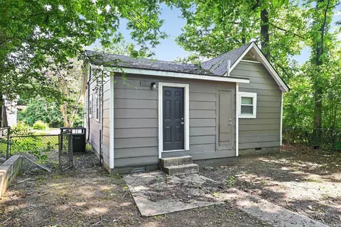 5105 W 28th St, Little Rock, AR 72204