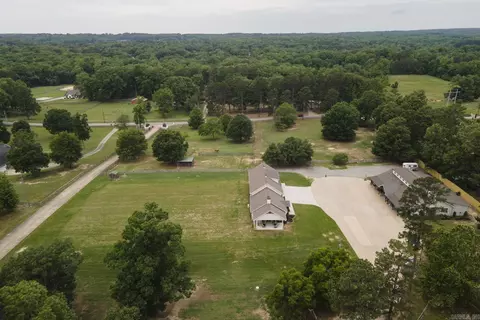 1202 Hilldale Cv, Alexander, AR 72002