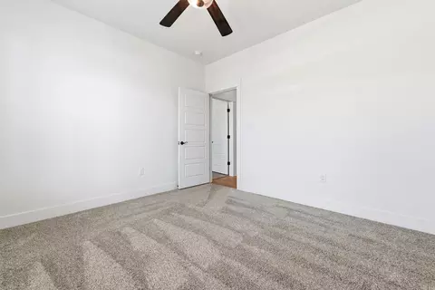 Bedroom - 10634 Gunter Loop, Benton, AR 72019 photo 6 of 12