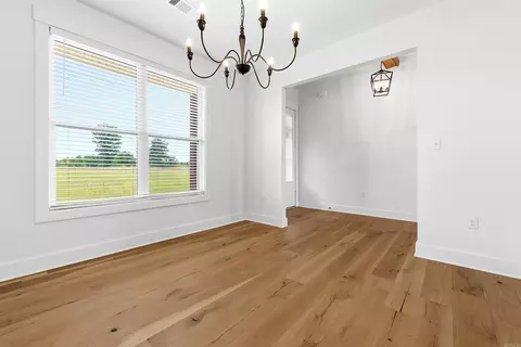 Dining - 10634 Gunter Loop, Benton, AR 72019 photo 3 of 4