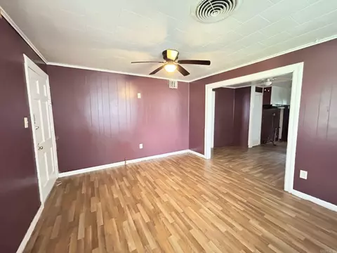 Living - 1807 W 27th Ave, Pine Bluff, AR 71603 photo 1 of 4