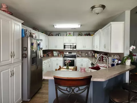 Kitchen - 116 Prairie Dr, Beebe, AR 72012 photo 2 of 2
