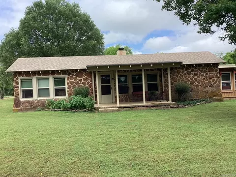732 Nevada 249, Prescott, AR 71857
