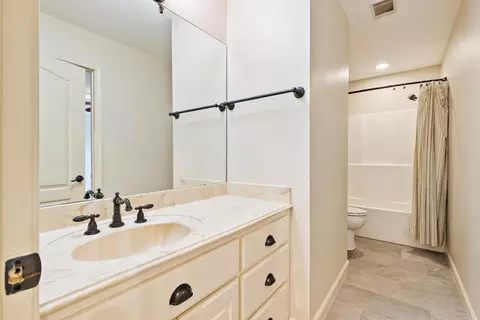 Bath - 4223 Peeler Bend Rd, Benton, AR 72019 photo 7 of 7