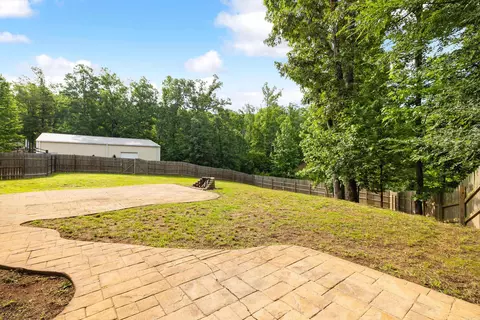Exterior - 4223 Peeler Bend Rd, Benton, AR 72019 photo 9 of 13
