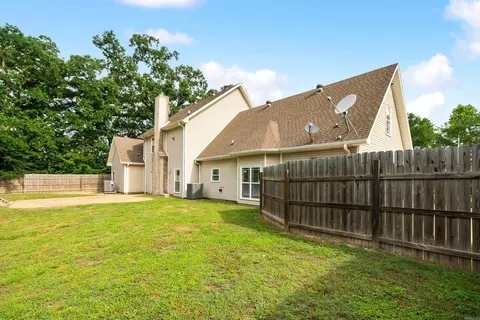 Exterior - 4223 Peeler Bend Rd, Benton, AR 72019 photo 7 of 13