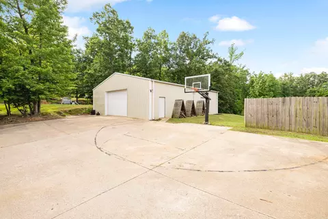 Exterior - 4223 Peeler Bend Rd, Benton, AR 72019 photo 11 of 13