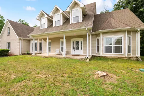 Exterior - 4223 Peeler Bend Rd, Benton, AR 72019 photo 3 of 13