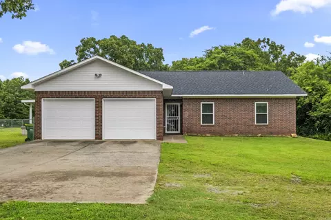 7112 W Republican Rd, Jacksonville, AR 72076