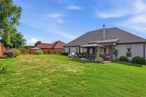 Exterior - 3221 Robbins Dr, Bryant, AR 72022 photo 4 of 6