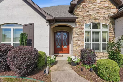 Entry Way - 3221 Robbins Dr, Bryant, AR 72022 photo 1 of 4