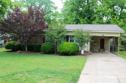 704 N Spruce, Searcy, AR 72143